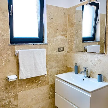 A&p Mamaia-nord Apartament